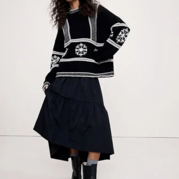 NWT Banana Republic Fair Isle Crew-neck Sweater 2025 HOLIDAY Collection Preview - Picture 4 of 10